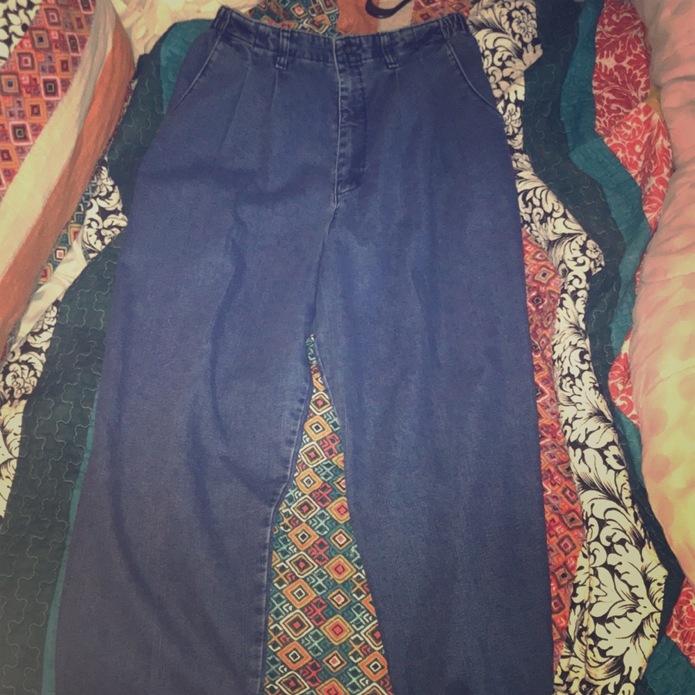 thrifted Lee mom jeans